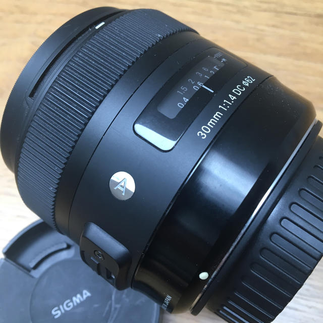 SIGMA(シグマ)の【れいママ様専用】SIGMA 30mm F1.4 DC HSM Art スマホ/家電/カメラのカメラ(レンズ(ズーム))の商品写真