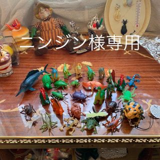 恐竜と虫などジェラ期ミニフィギア大量セット新品(その他)