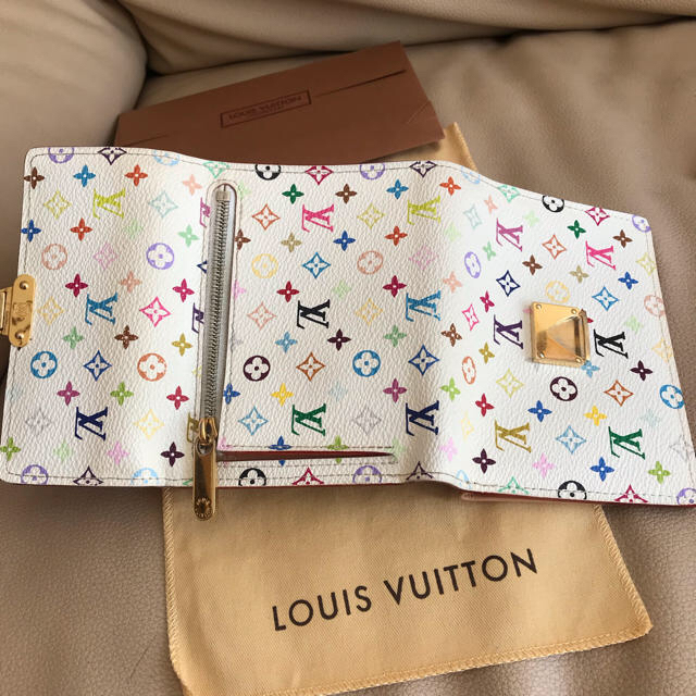 LOUIS VUITTON(ルイヴィトン)のルイヴィトン マルチカラー 財布 レディースのファッション小物(財布)の商品写真