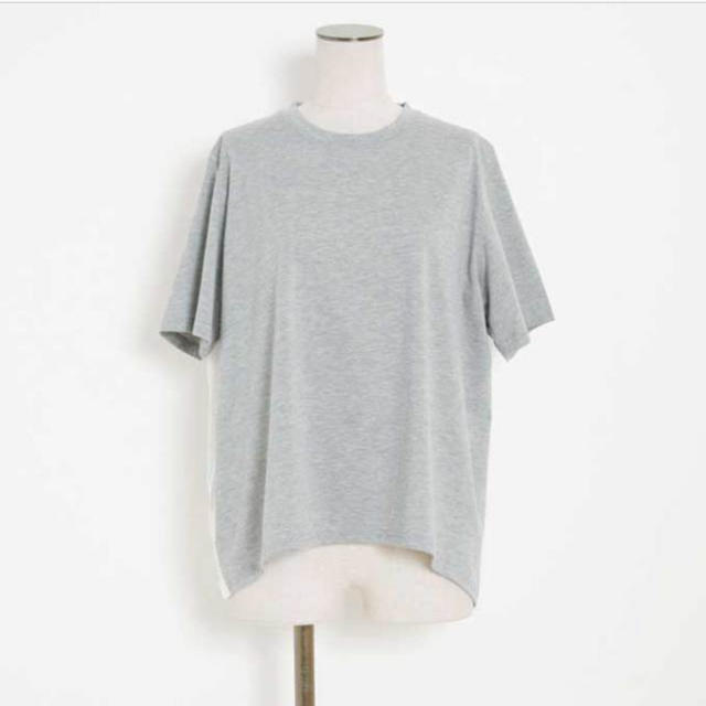 ノスタルジア レディース　プリーツ　Tシャツ レディースのトップス(Tシャツ(半袖/袖なし))の商品写真