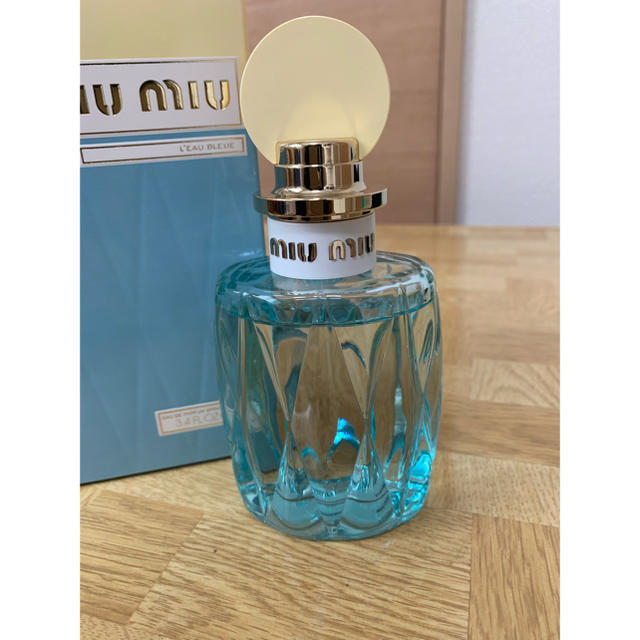 miumiu(ミュウミュウ)のミュウミュウ ロー ブルー オードパルファム コスメ/美容の香水(香水(女性用))の商品写真