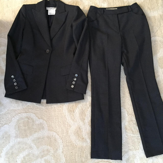 KATHARINE HAMNETT(キャサリンハムネット)のキャサリンハムネット パンツスーツ M レディースのフォーマル/ドレス(スーツ)の商品写真
