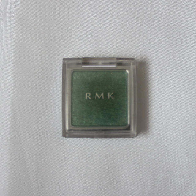 RMK(アールエムケー)のRMK インジーニアス パウダーアイズ N11 シャイニーグリーン コスメ/美容のベースメイク/化粧品(アイシャドウ)の商品写真