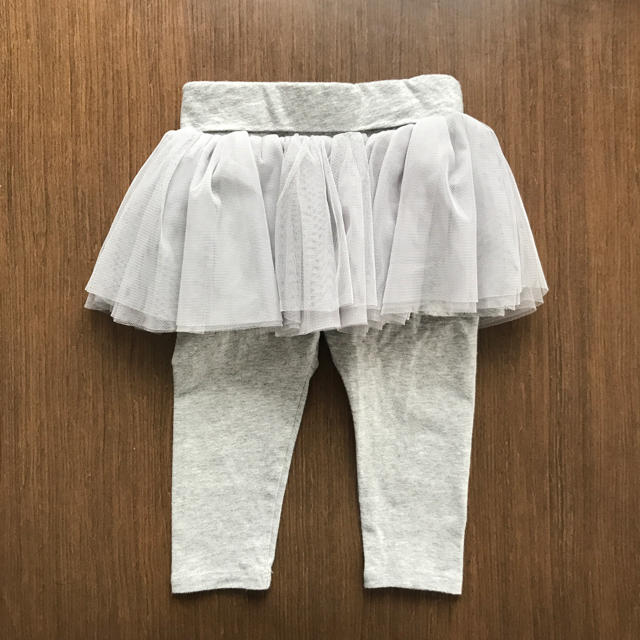 babyGAP(ベビーギャップ)のbaby GAP 女の子 チュールスカート付 レギンス キッズ/ベビー/マタニティのベビー服(~85cm)(パンツ)の商品写真