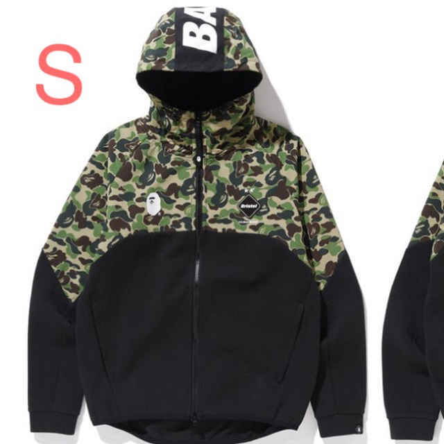 A BATHING APE(アベイシングエイプ)のBAPE® X FCRB VENTILATION HOODIE メンズのトップス(パーカー)の商品写真