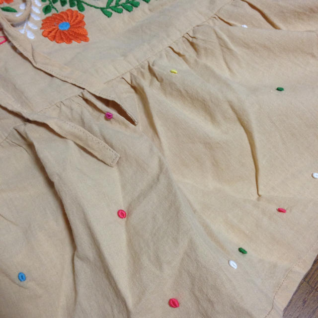 Cher(シェル)のお値下げ★Cher★刺繍スカート レディースのスカート(ミニスカート)の商品写真