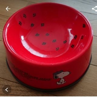 スヌーピー(SNOOPY)の陶器スヌーピーエサ入れ(犬)