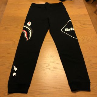 アベイシングエイプ(A BATHING APE)の即発送 新品 FCRB x BAPE Shark M スウェットパンツ(その他)