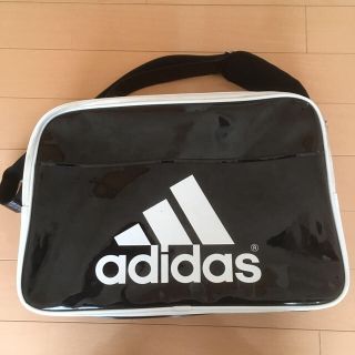 アディダス(adidas)のアディダス adidas エナメルバッグ(その他)