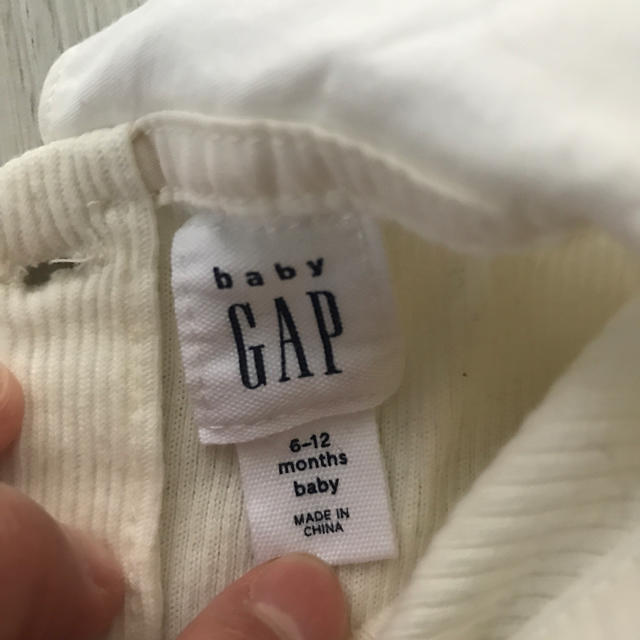 babyGAP(ベビーギャップ)のBaby GAP ロンパース キッズ/ベビー/マタニティのベビー服(~85cm)(ロンパース)の商品写真