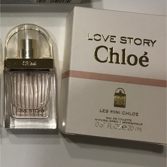 Chloe(クロエ)の新品未使用！  クロエ ラブストーリー オードトワレ 20ml  コスメ/美容の香水(香水(女性用))の商品写真