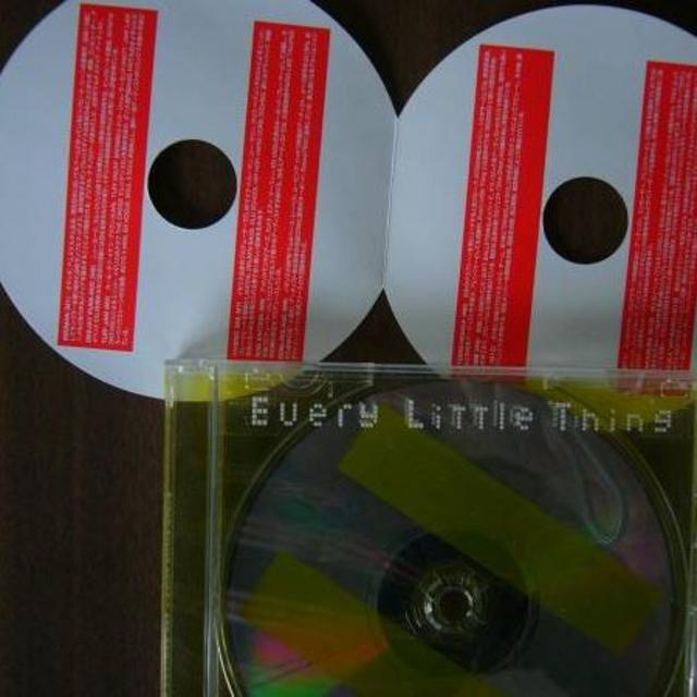 Every Little Thing/アルバム『THE REMIXES II』 エンタメ/ホビーのCD(ポップス/ロック(邦楽))の商品写真