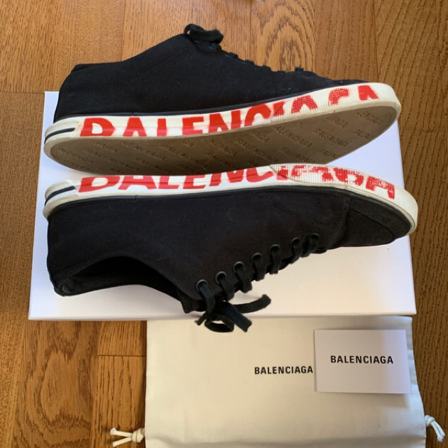 BALENCIAGA バレンシアガ スニーカー