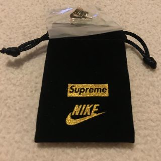 シュプリーム(Supreme)のSupreme Nike 14K Gold Earring NEW(ピアス(片耳用))