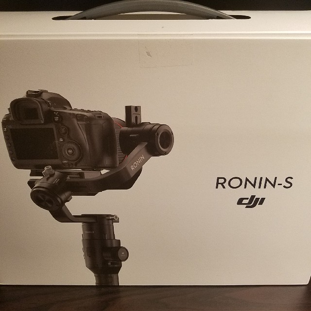 DJI Ronin S ジンバル 標準キット 箱開封未使用品 スマホ/家電/カメラのカメラ(その他)の商品写真