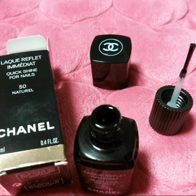 CHANEL(シャネル)の泣く泣く値下げCHANEL トップコート コスメ/美容のネイル(ネイルケア)の商品写真