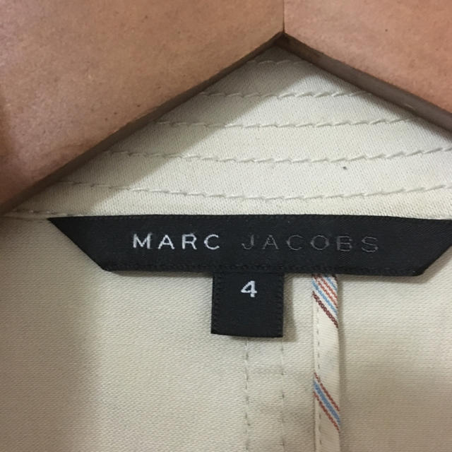 MARC BY MARC JACOBS(マークバイマークジェイコブス)のMARC BY MARC  JACOBS トレンチコート レディースのジャケット/アウター(トレンチコート)の商品写真