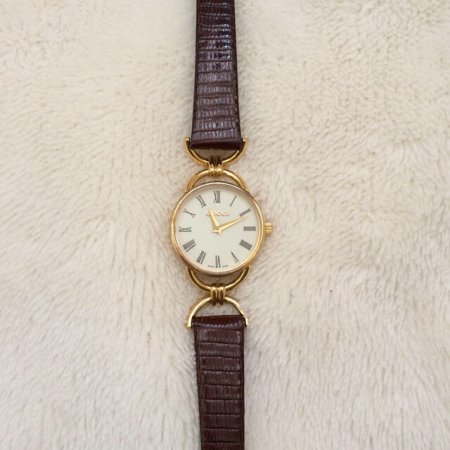 Gucci 稼働品 グッチ 革ベルト腕時計の通販 By Ekor S Shop グッチならラクマ