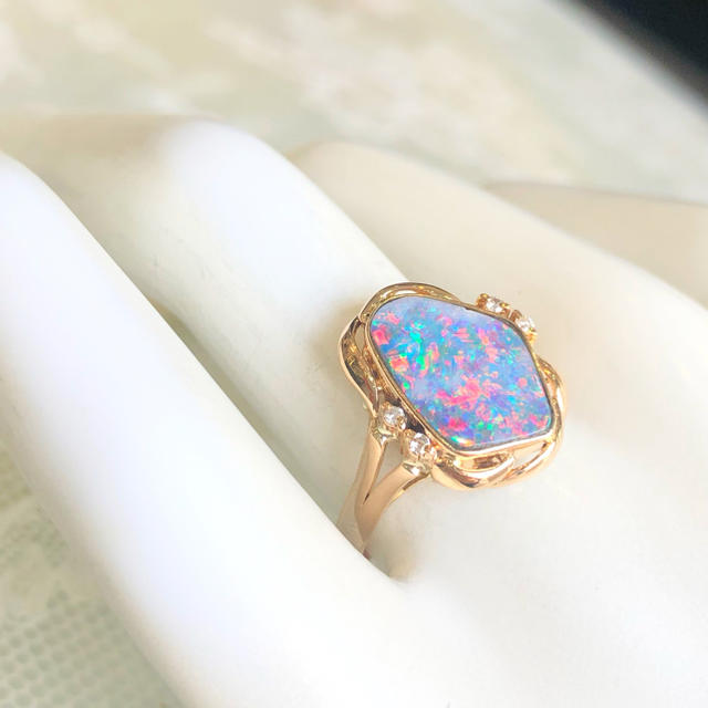 pyonko様専用✨神秘的✨ボルダーオパール❣️ダイヤ 18K リング 指輪 レディースのアクセサリー(リング(指輪))の商品写真