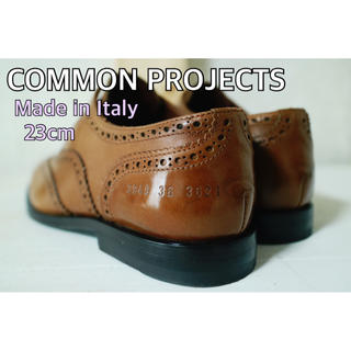 コモンプロジェクト(COMMON PROJECTS)のCOMMON PROJECTS イタリア製 デザイナーズ  36 23cm(ローファー/革靴)