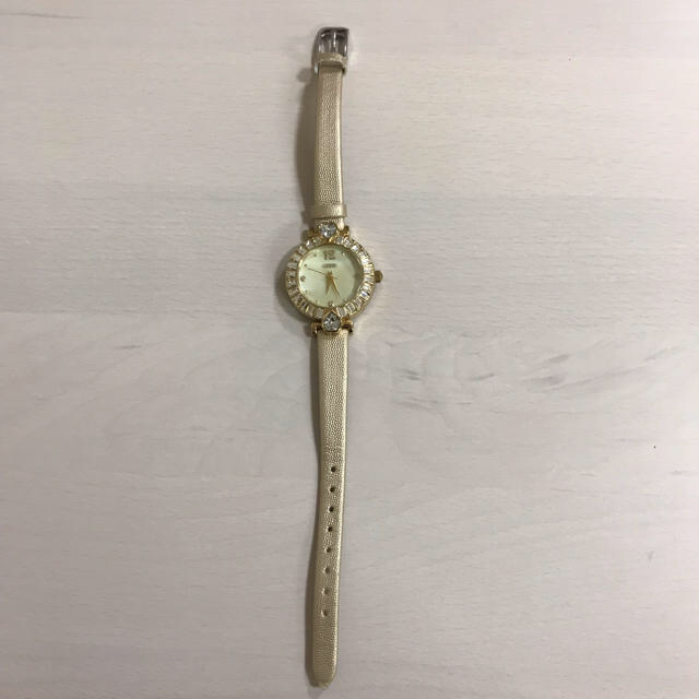 ABISTE(アビステ)のアビステ 腕時計♡スワロフスキー フォリフォリ セイコー シチズン レディースのファッション小物(腕時計)の商品写真