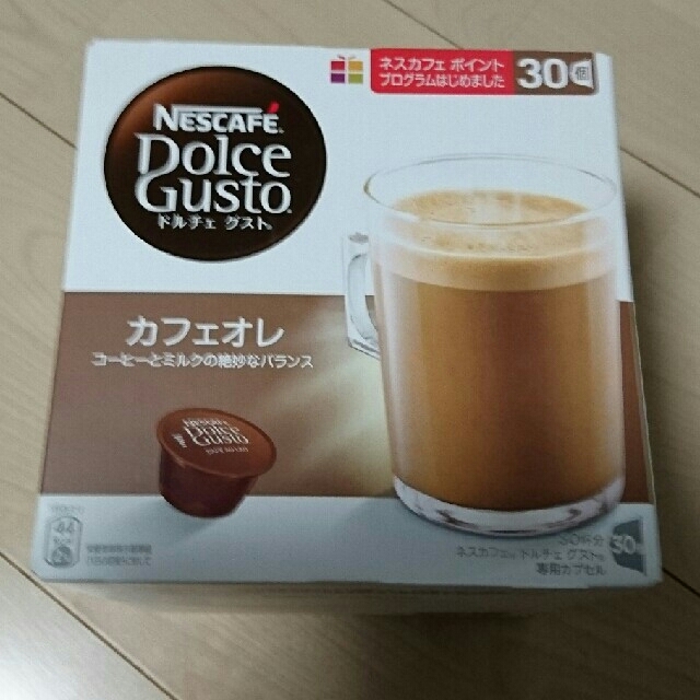 Nestle(ネスレ)のﾈｽｶﾌｪﾄﾞﾙﾁｪｸﾞｽﾄ ｶﾌｪｵﾚ 30杯分 食品/飲料/酒の飲料(コーヒー)の商品写真