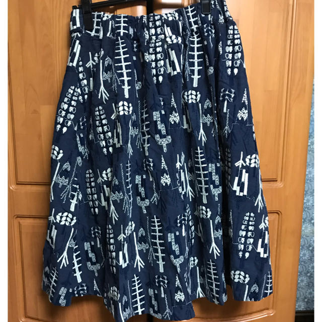mina perhonen(ミナペルホネン)の(にじぱん様専用 )everlasting sprout  Moriスカート レディースのスカート(ひざ丈スカート)の商品写真
