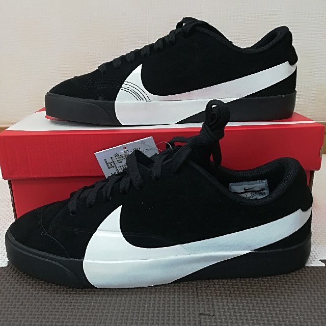 NIKE 
ナイキ ブレーザー  シティー　スニーカー　新品　26.0