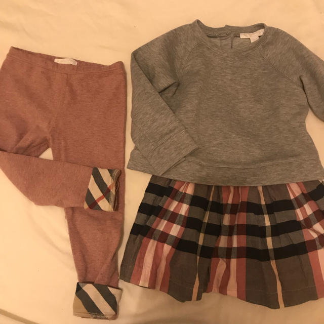 BURBERRY(バーバリー)の1回着用 バーバリー 4y 2点セット キッズ/ベビー/マタニティのキッズ服女の子用(90cm~)(ワンピース)の商品写真