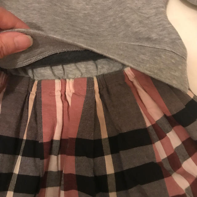 BURBERRY(バーバリー)の1回着用 バーバリー 4y 2点セット キッズ/ベビー/マタニティのキッズ服女の子用(90cm~)(ワンピース)の商品写真