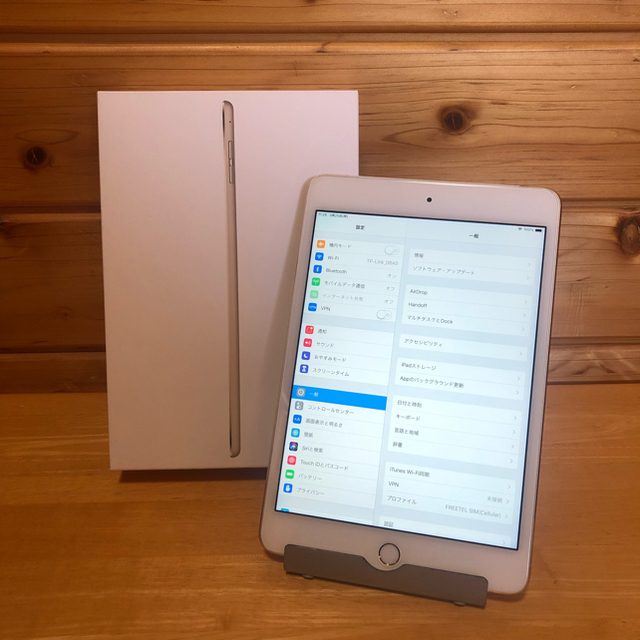 iPad mini 4 64gb docomo 美品