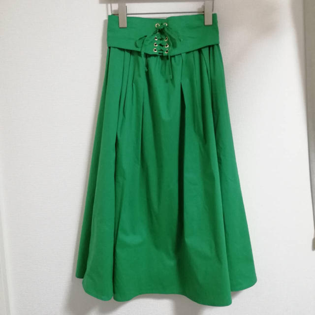 Andemiu(アンデミュウ)のAndemiu  グリーン フレアスカート レディースのスカート(ひざ丈スカート)の商品写真