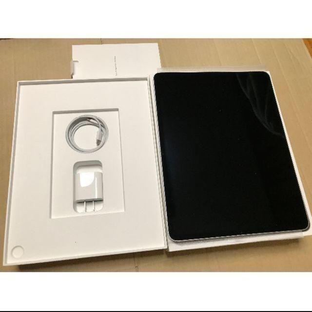 Apple(アップル)の第3世代　iPad Pro 12.9インチ 256GB wi-fiモデルシルバー スマホ/家電/カメラのPC/タブレット(タブレット)の商品写真