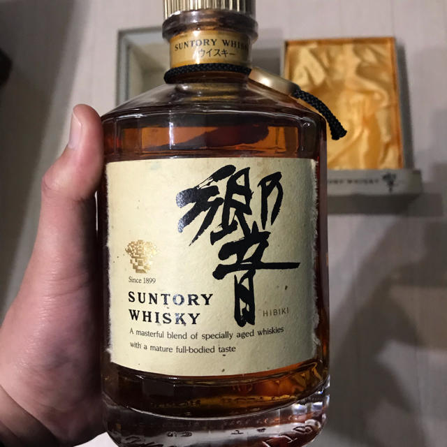 サントリー 響 サントリー ゴールドキャップ 旧ラベル 17年の通販 By T S Shop サントリーならラクマ