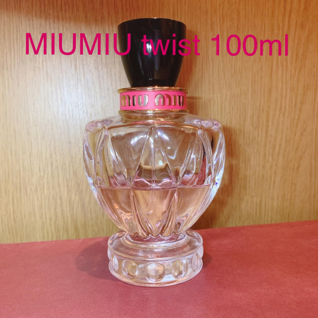 MIU MIU(ミュウミュウ)のMIUMIU 新作香水 twist 100ml ミュウミュウ ツイスト コスメ/美容の香水(香水(女性用))の商品写真