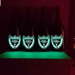 ドンペリニヨン(Dom Pérignon)の光るドンペリルミナス空瓶4本set!!(容器)