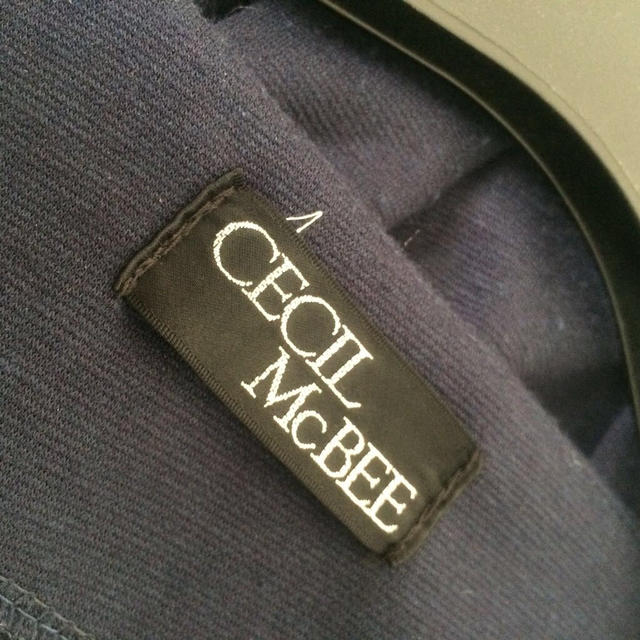 CECIL McBEE(セシルマクビー)のセシルマクビー♡半袖ジャケット レディースのジャケット/アウター(ノーカラージャケット)の商品写真