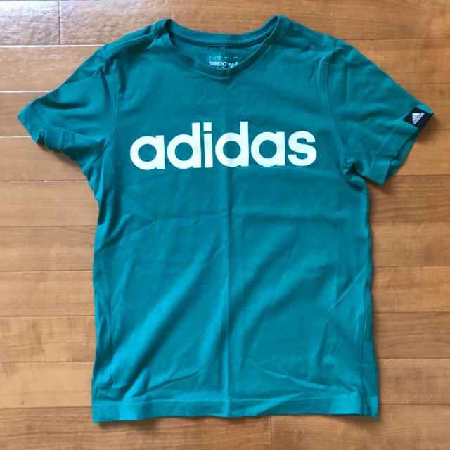 adidas(アディダス)のアディダス Ｔシャツ キッズ/ベビー/マタニティのキッズ服男の子用(90cm~)(Tシャツ/カットソー)の商品写真