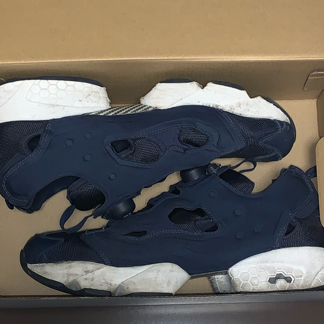 Reebok(リーボック)のリーボック インスタポンプフューリー OG V65752 C NAVY メンズの靴/シューズ(スニーカー)の商品写真