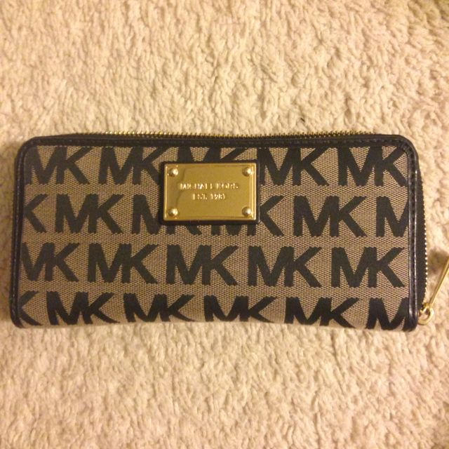 MICHAEL KORS - MICHAEL KORS 長財布