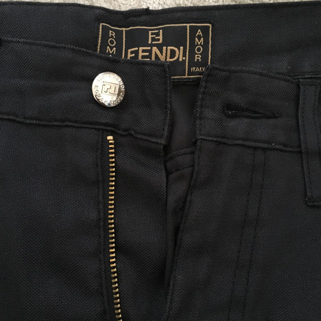 FENDI(フェンディ)のFENDIパンツ ブラック レディースのパンツ(その他)の商品写真