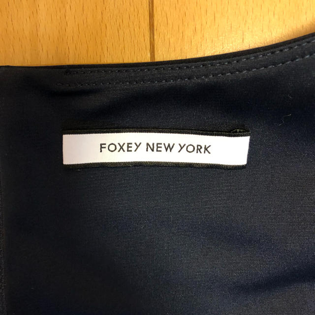 FOXEY(フォクシー)のFOXY ワンピース ネイビー 42 レディースのワンピース(ひざ丈ワンピース)の商品写真