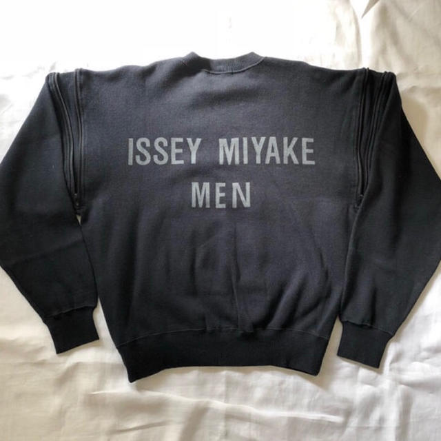 ISSEY MIYAKE - ISSEY MIYAKE スウェットの通販 by はひふ's shop