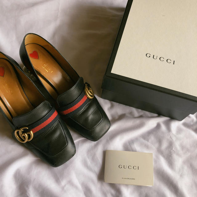 Gucci(グッチ)の【GUCCI】GGパール&スダッズ付き ミッドヒール パンプス レディースの靴/シューズ(ハイヒール/パンプス)の商品写真