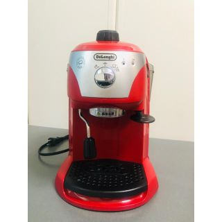 デロンギ(DeLonghi)のデロンギエスプレッソメーカー ec221r(エスプレッソマシン)