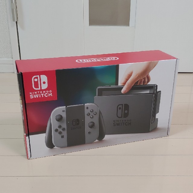 ニンテンドースイッチ　グレー