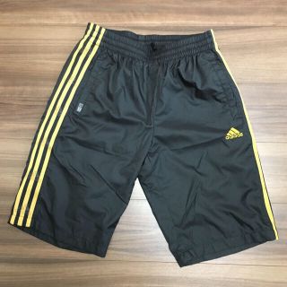 アディダス(adidas)のアディダス adidas ハーフパンツ(ショートパンツ)