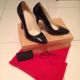 クリスチャンルブタン(Christian Louboutin)のルブタン✳︎エナメルパンプス(ハイヒール/パンプス)