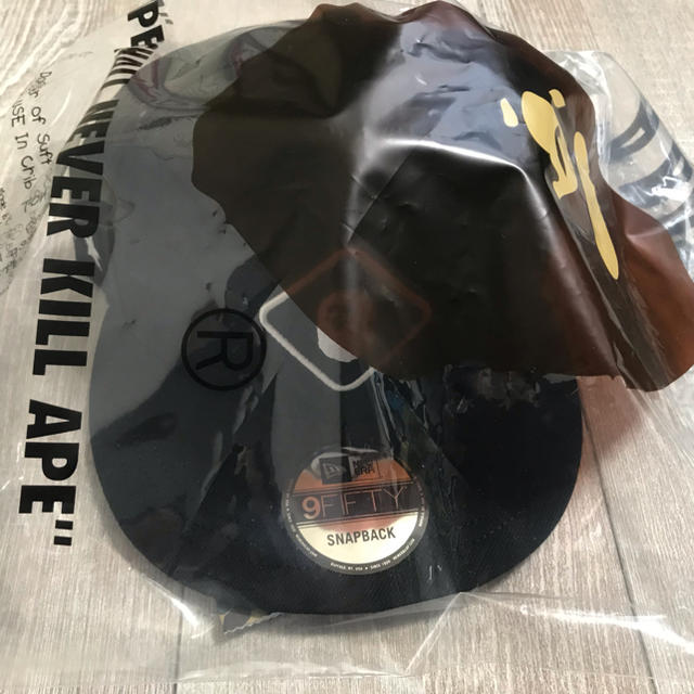 A BATHING APE(アベイシングエイプ)の【送料無料／FREEサイズ】BAPE x F.C.R.B. BACK CAP メンズの帽子(キャップ)の商品写真