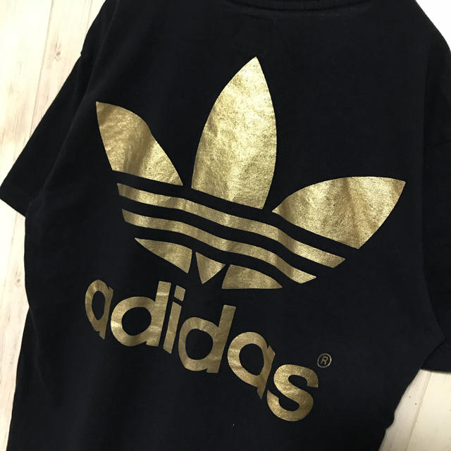 adidas(アディダス)の美品 adidas Tシャツ ビッグトレフォイルロゴ メンズのトップス(Tシャツ/カットソー(半袖/袖なし))の商品写真